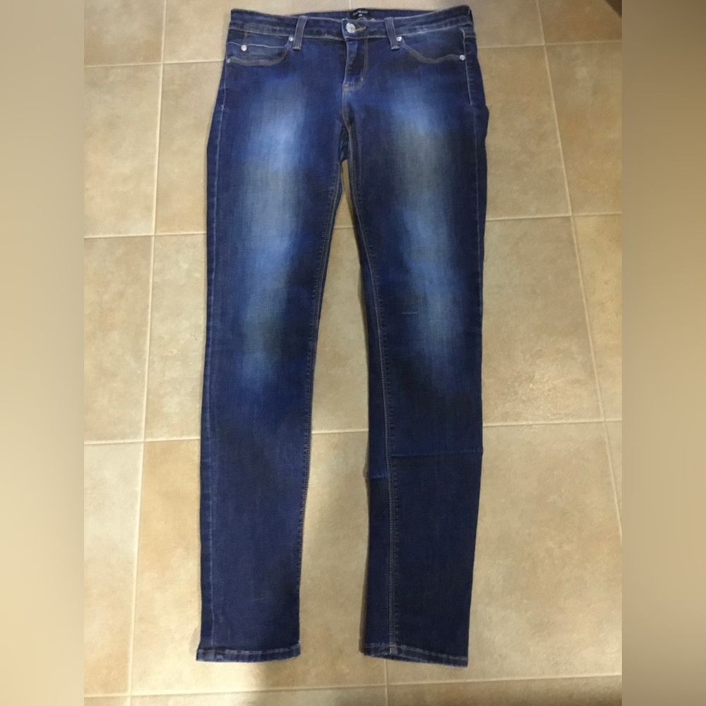 Women’s Skinny Jeans